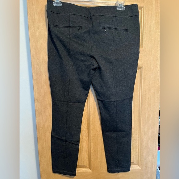 LOFT Dark Gray Zip Pocket Pintuck Skinny Leg Pants NWT - Picture 6 of 10